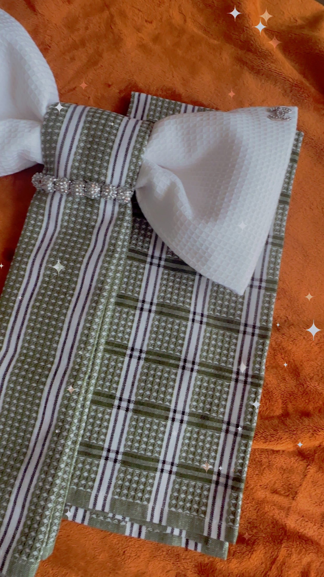 Dressed kitchen Towels